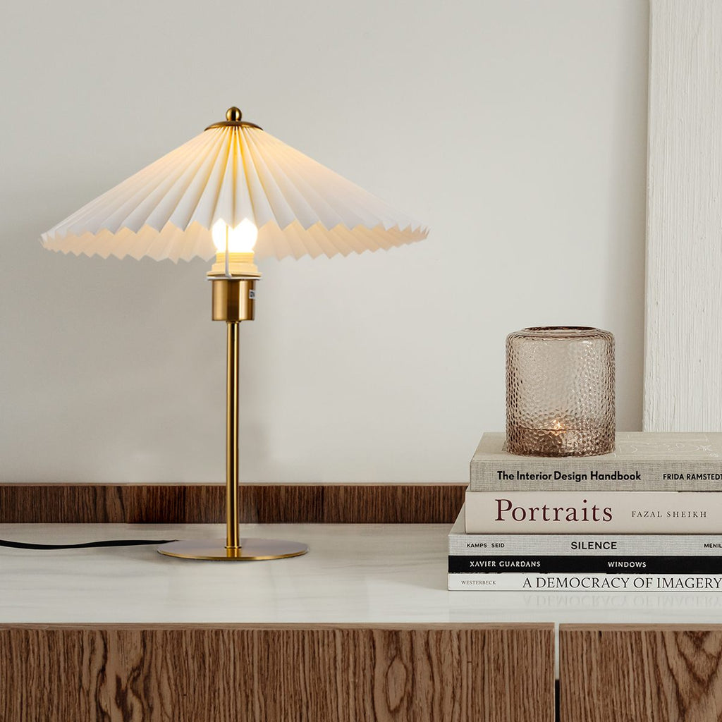 Antizer Perla Pleated Table Lamp for Bedroom