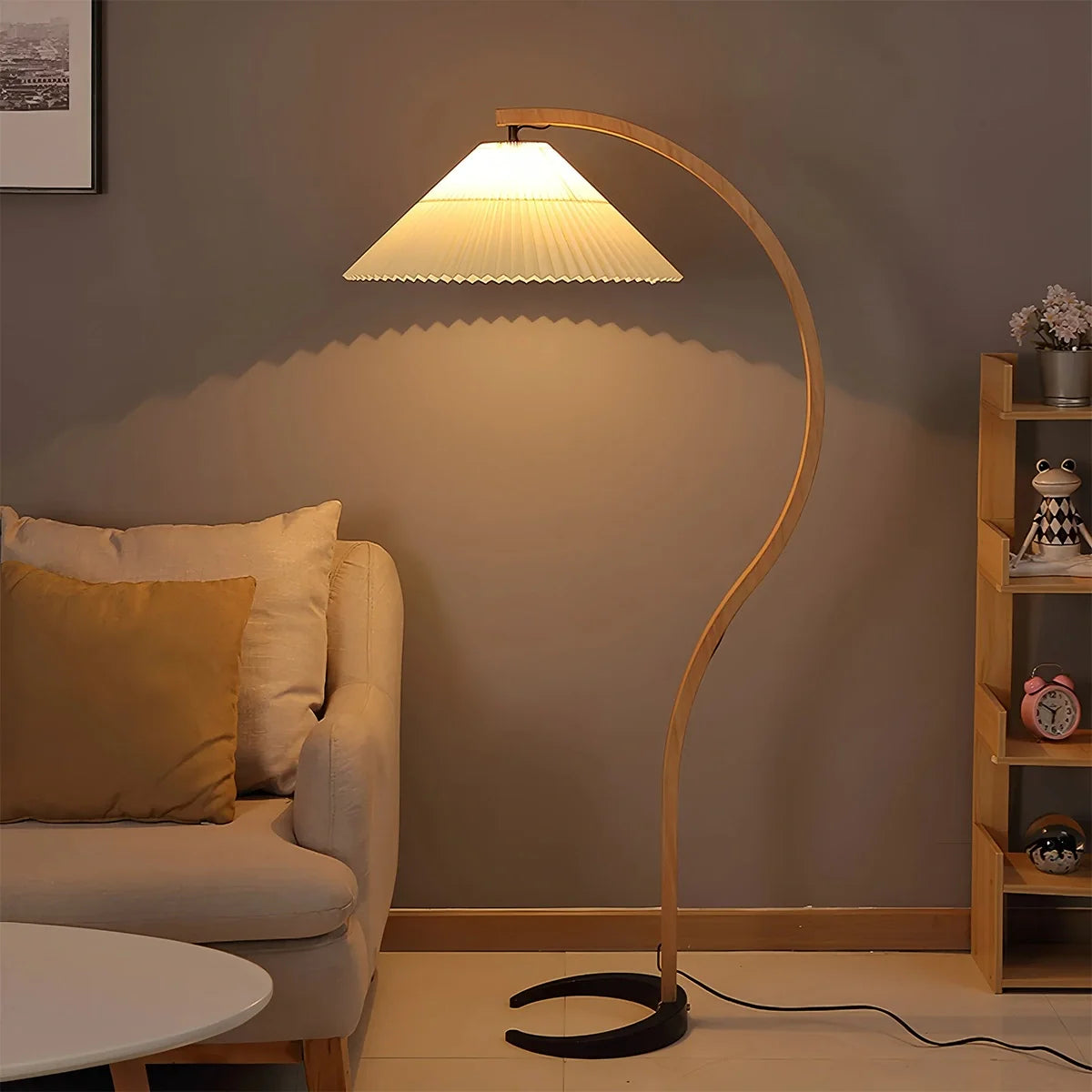 Antizer Caprani Floor Lamp for Living Room