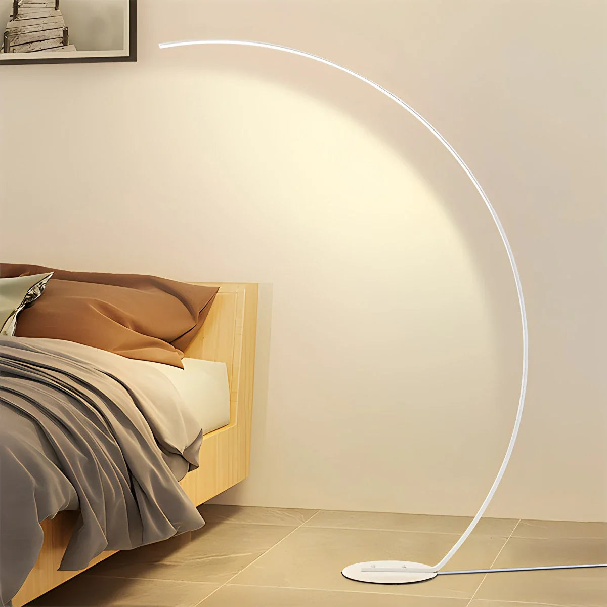 Antizer Crescent Arc LED Floor Lamp for Bedroom