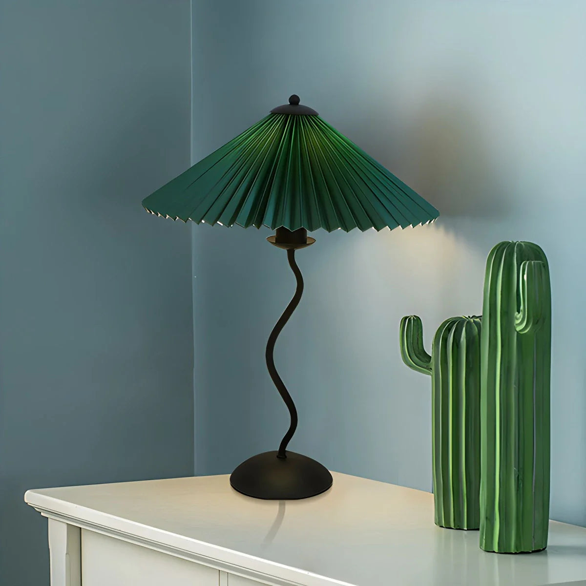 Antizer Pleated Squiggle Floor & Table Lamp